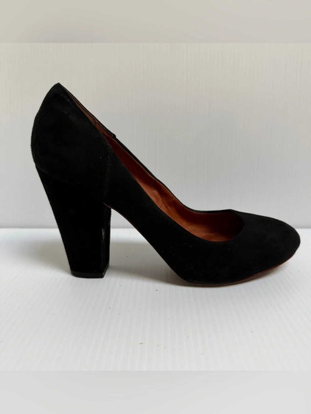 Madewell Black Suede Block Heel Pump